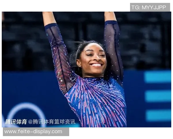 超模与足球球星的梦幻联动：时尚与运动的完美融合